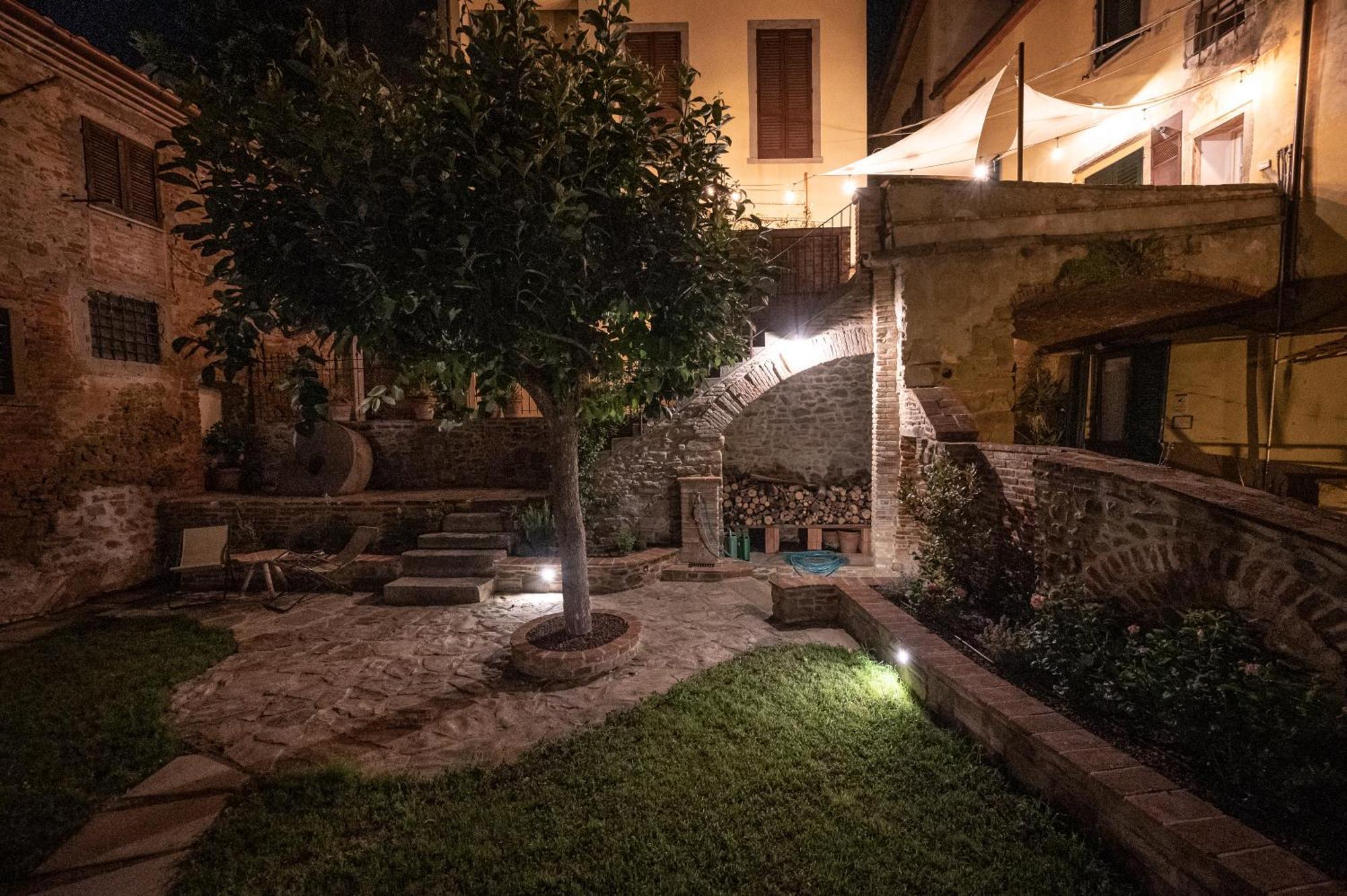 Casa La Girandola Leilighet Castiglion Fiorentino Eksteriør bilde